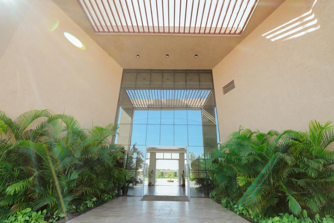 Club Heaven Palanpur Hotel Ngoại thất bức ảnh