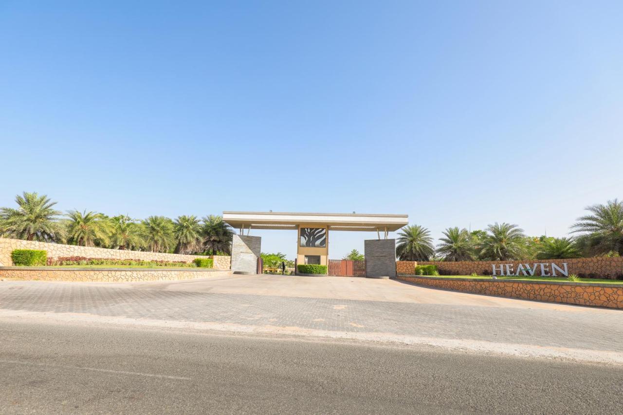 Club Heaven Palanpur Hotel Ngoại thất bức ảnh